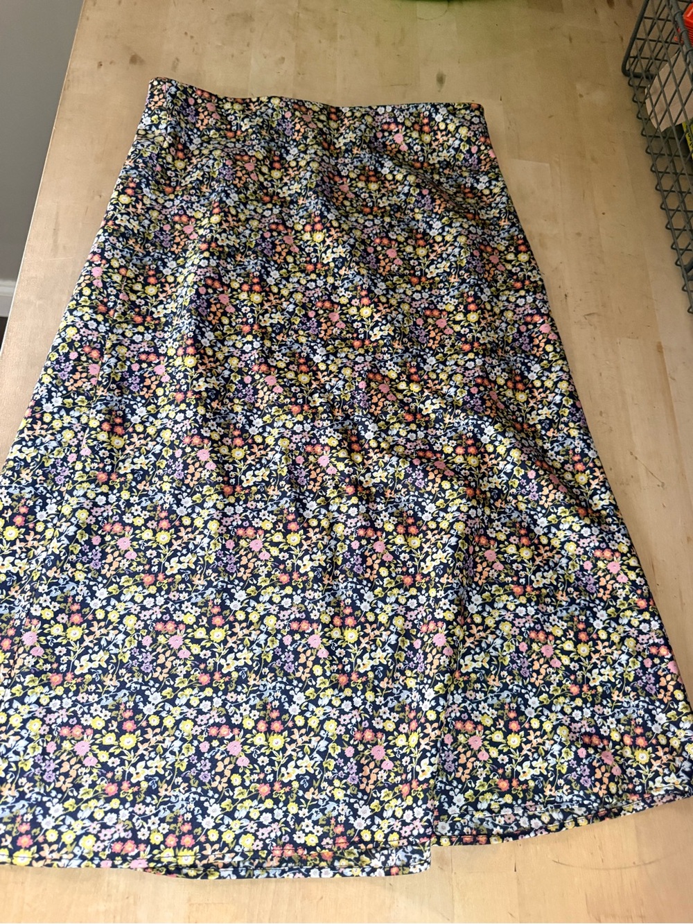 Loft Floral Navy Cotton Bedding Throw - Navy with Pink & Yellow Flowers